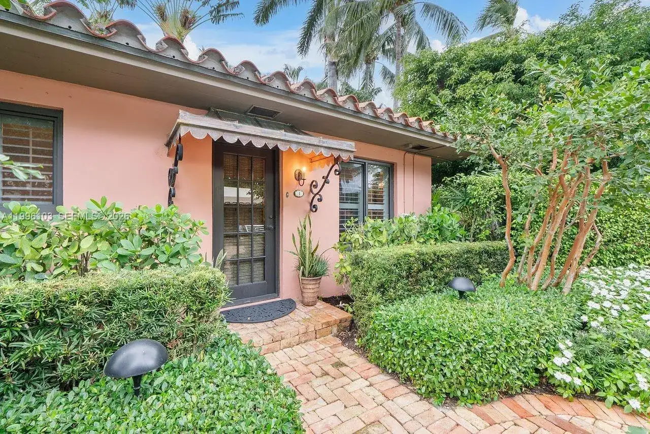 226 Chilean Ave, Palm Beach FL 33480 photo 3