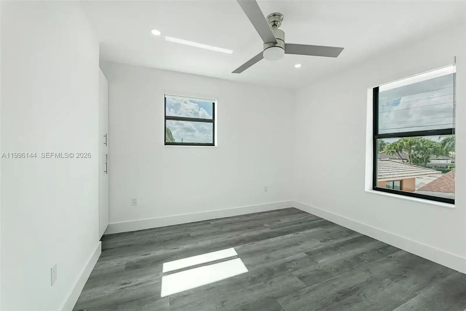 10370 SW 24th St # B, Miami FL 33165 photo 4