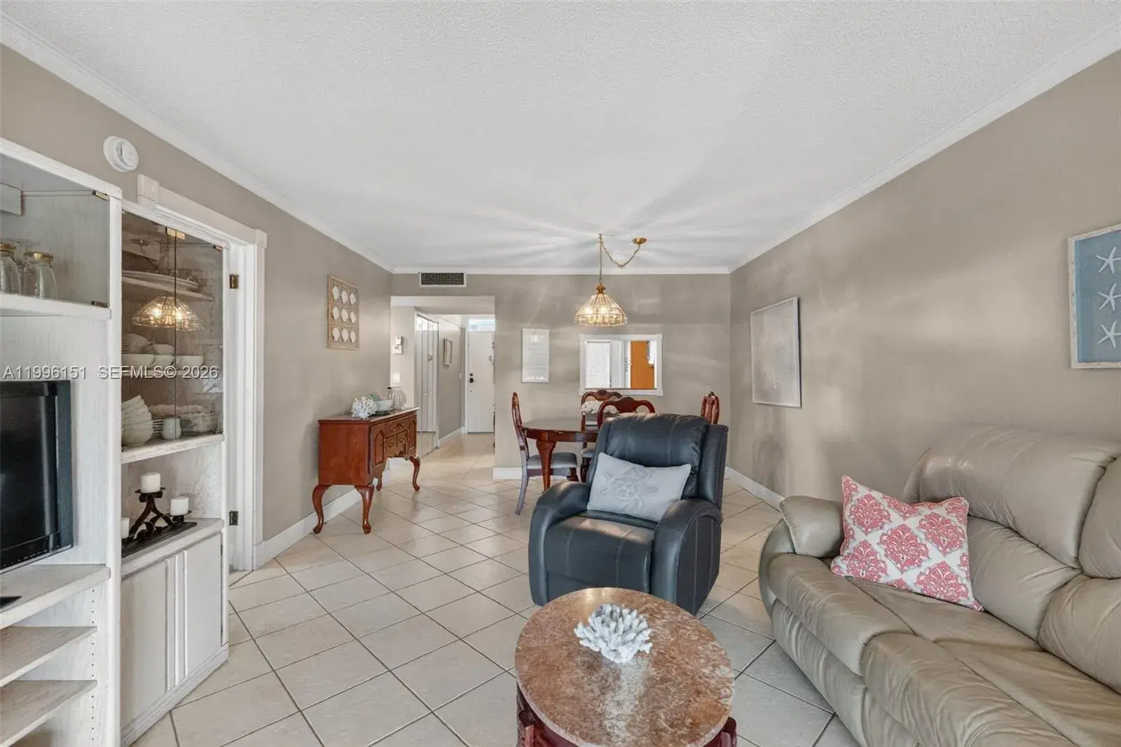 2991 NW 46th Ave # 210, Lauderdale Lakes FL 33313
