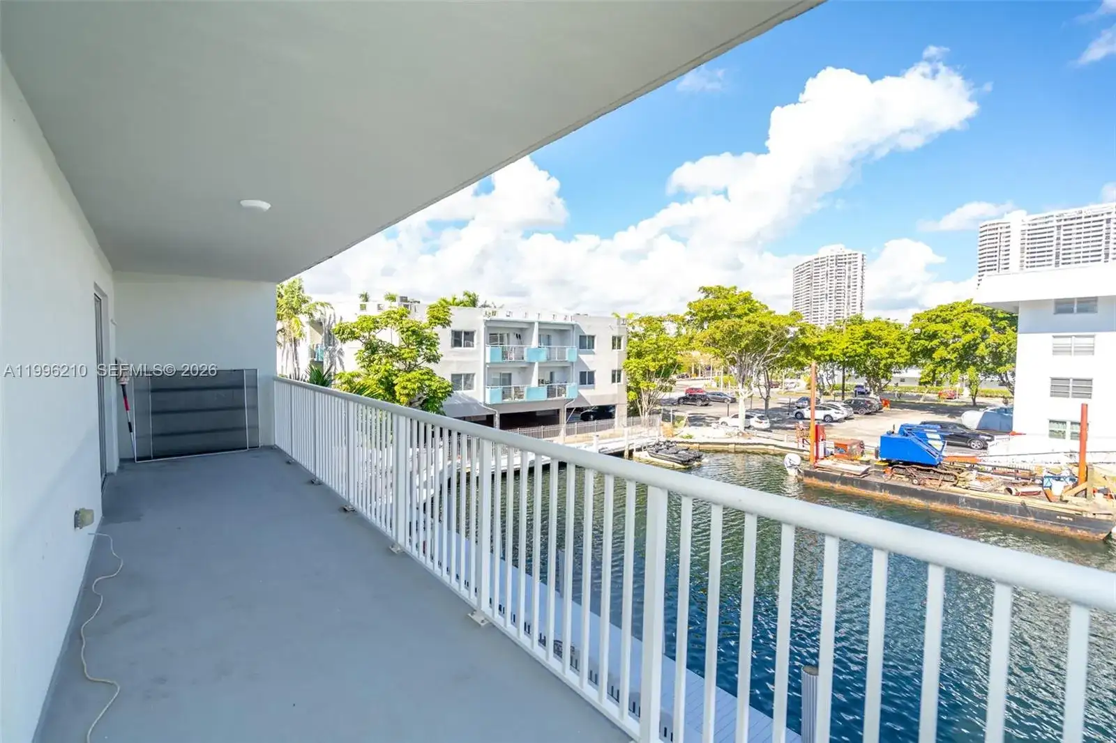 3527 NE 168th St # 301, North Miami Beach FL 33160 photo 2