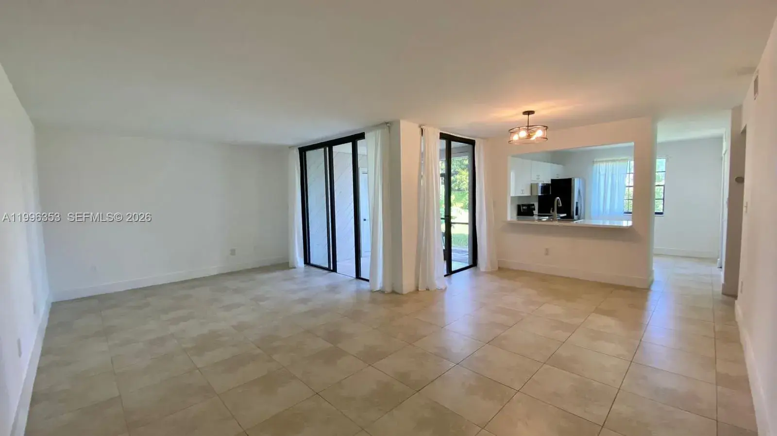 3552 Magellan Cir # 126, Aventura FL 33180