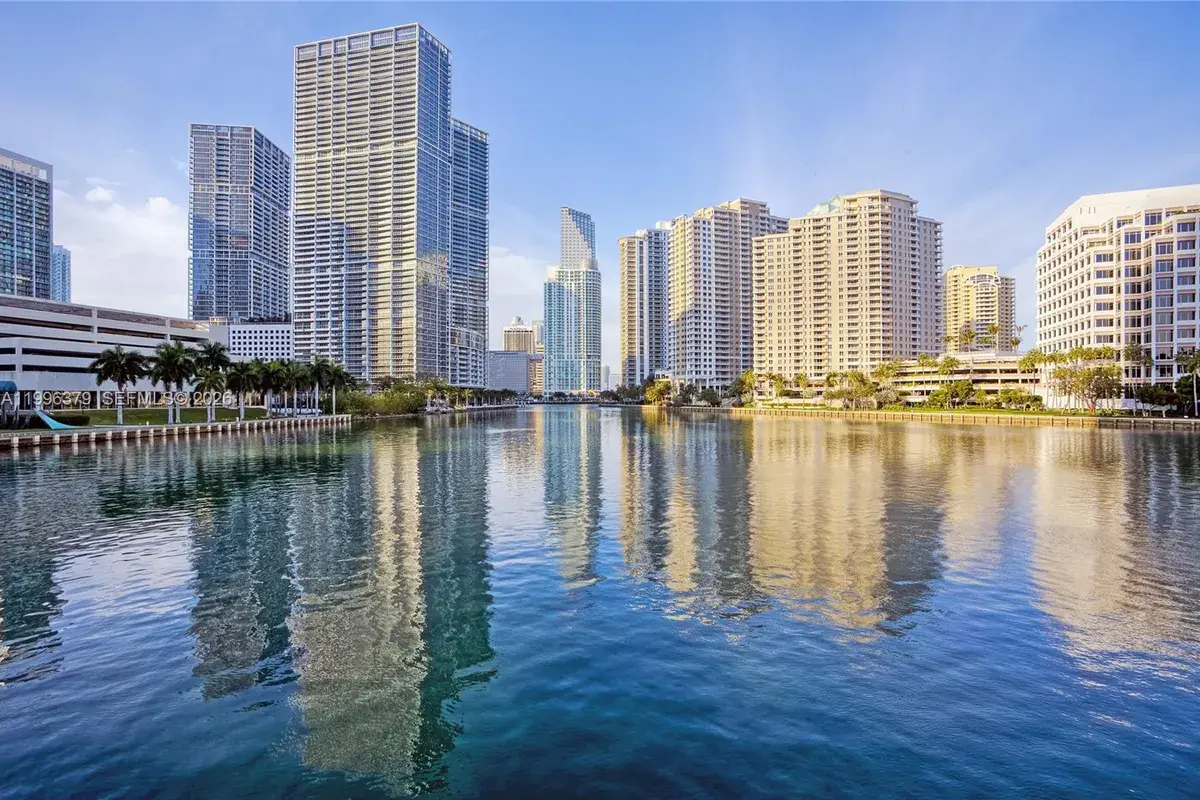 1111 Brickell Bay Dr # 211, Miami FL 33131