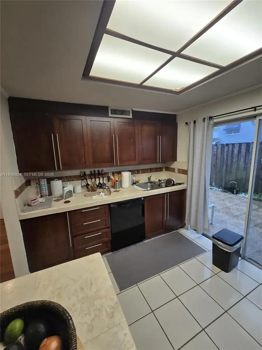 7010 NW 173rd Dr # 1901, Hialeah FL 33015 photo 3