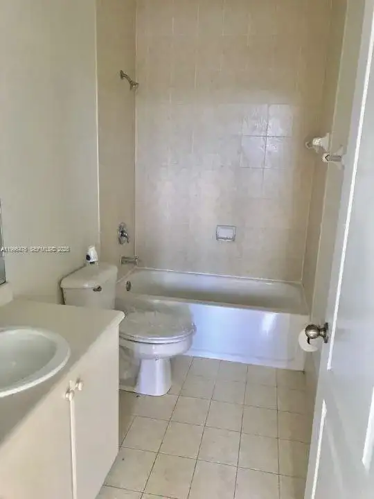 2731 SE 17th Ave # 201, Homestead FL 33035 photo 5