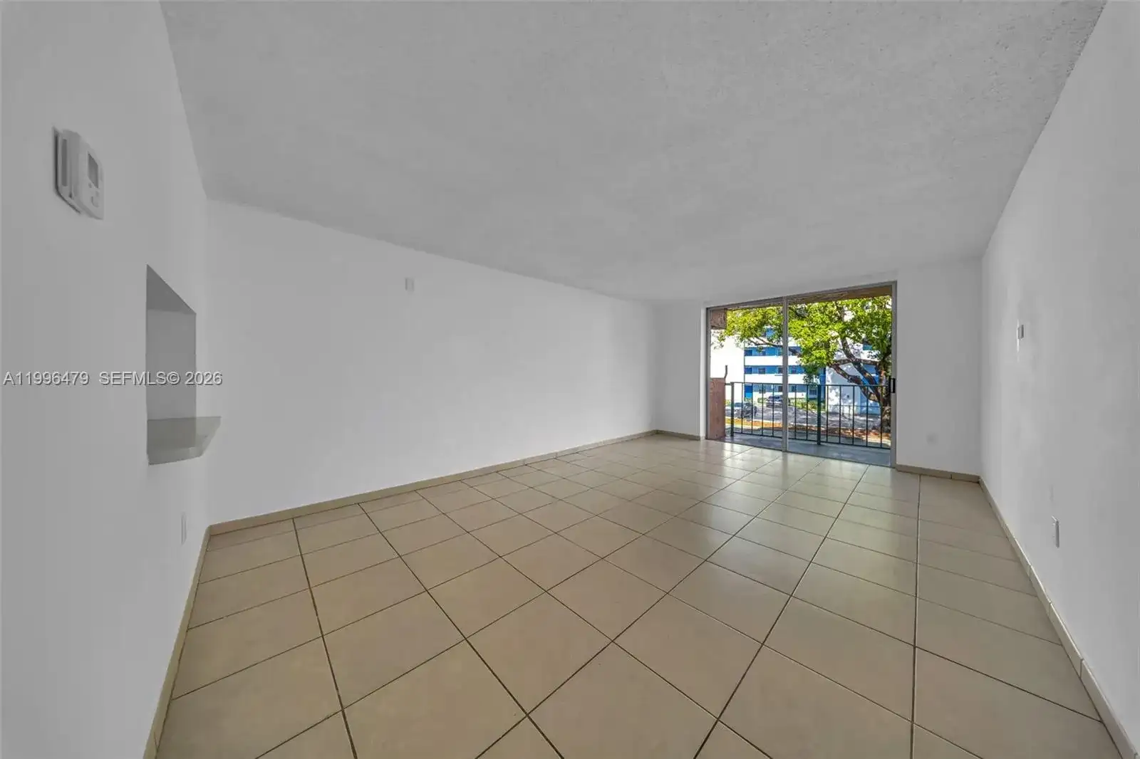 9360 Fontainebleau Blvd # 208, Miami FL 33172 photo 4