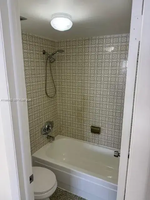 3545 NE 167th St # 503, North Miami Beach FL 33160