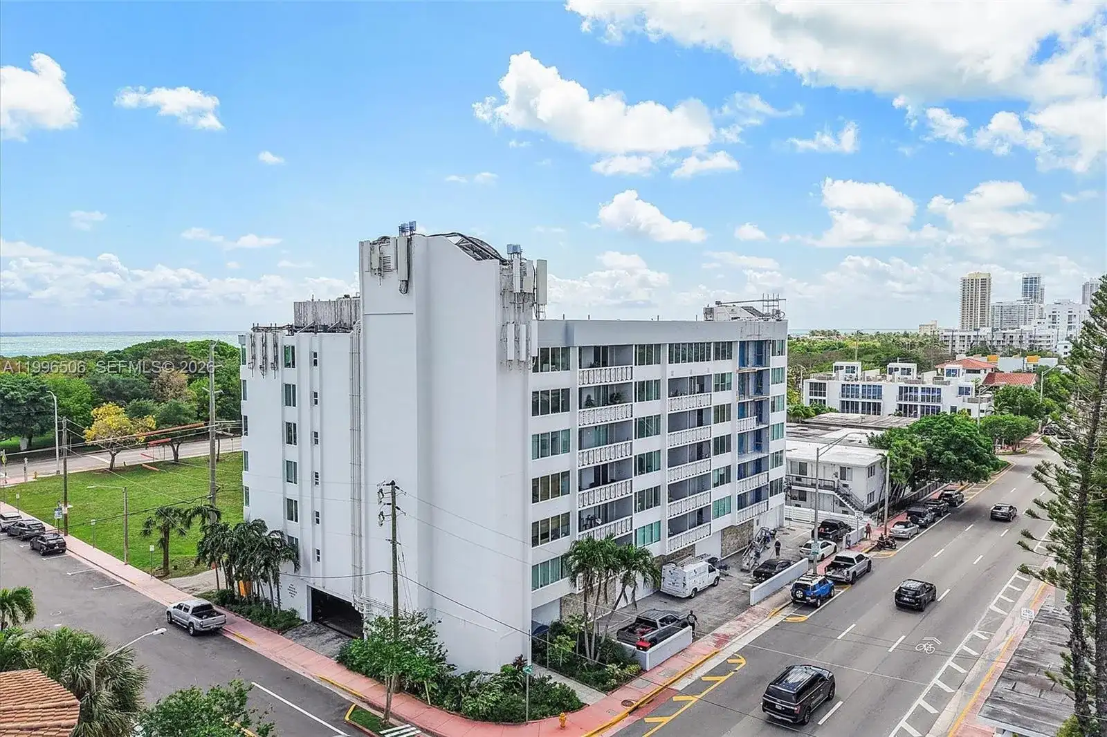 8233 Harding Ave # 504, Miami Beach FL 33141 photo 2