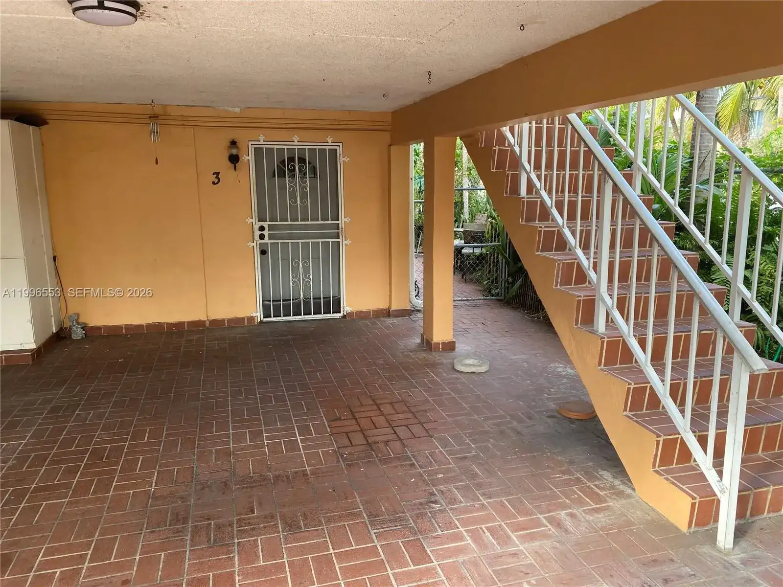 1051 SW 3rd St # 3, Miami FL 33130 photo 2