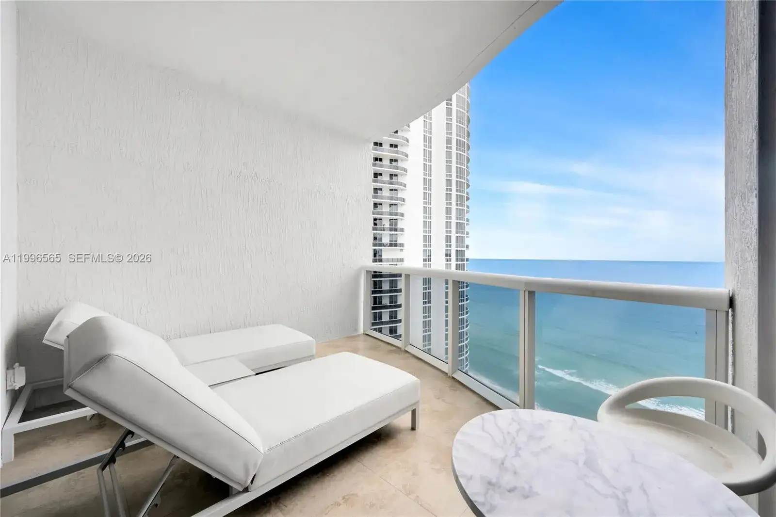 15901 Collins Ave # 2104, Sunny Isles Beach FL 33160 photo 2
