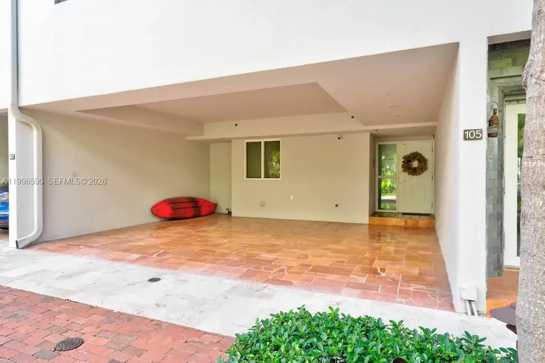 1000 Venetian Way # 105, Miami FL 33139 photo 4