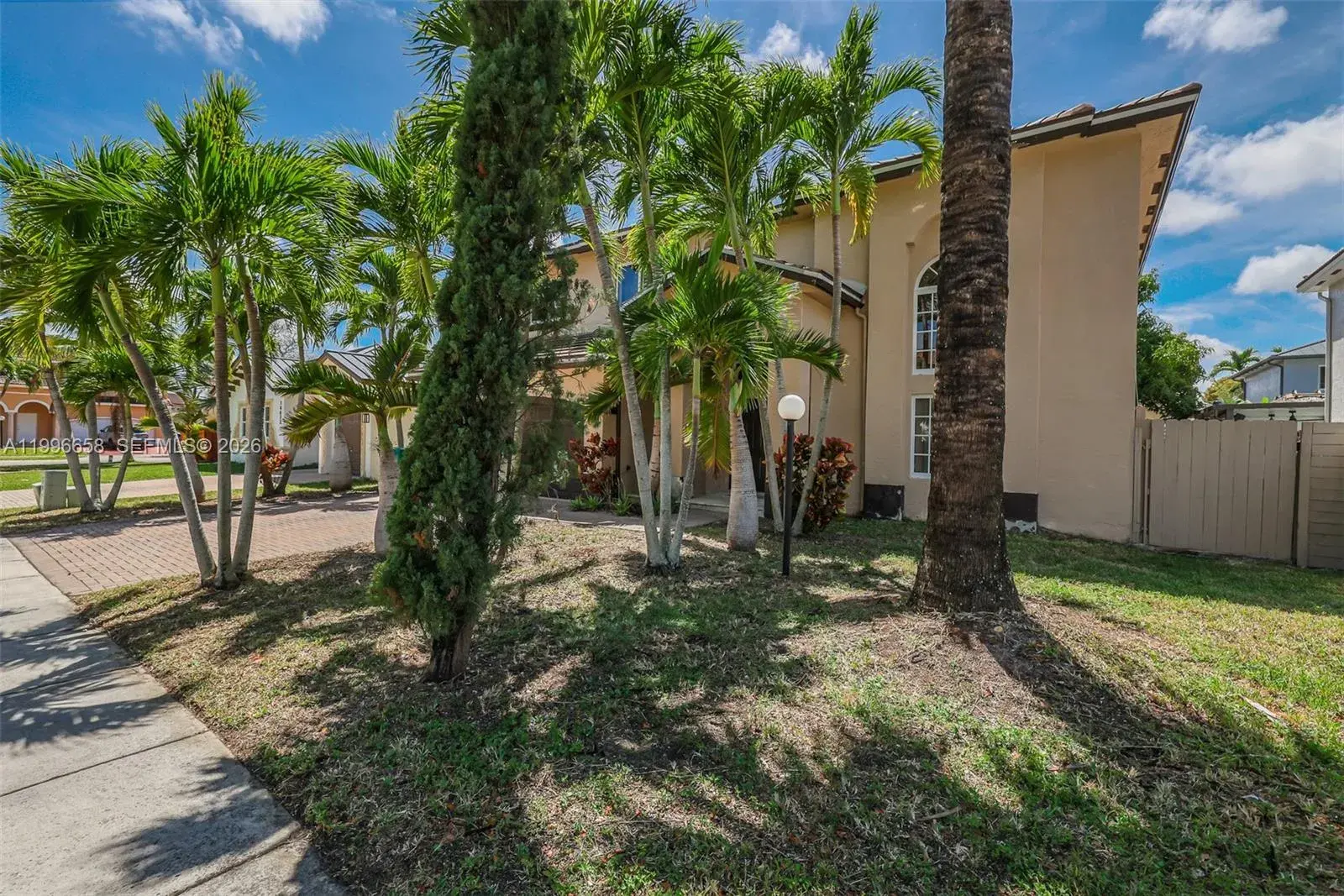 14606 SW 158th Pl, Miami FL 33196