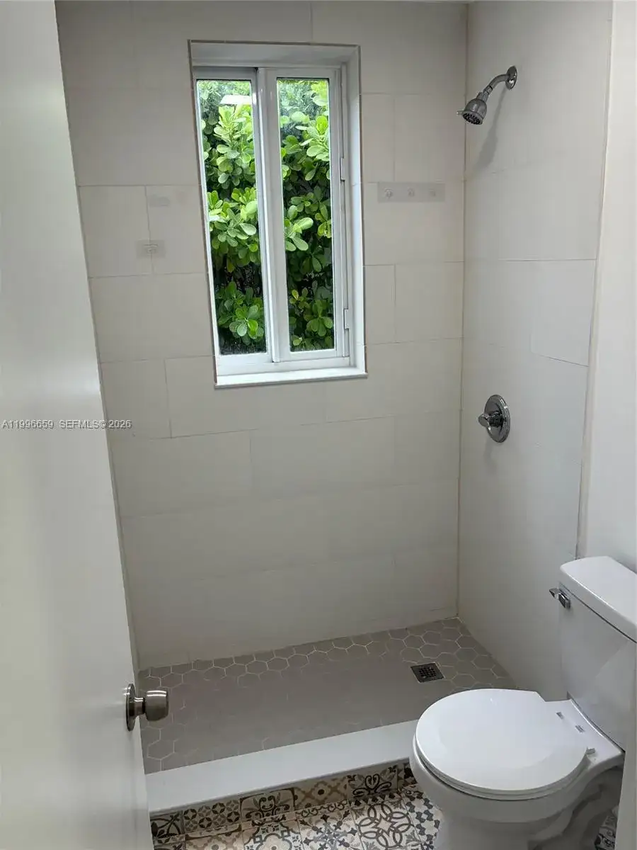 2352 SW 5th St # 2, Miami FL 33135 photo 5