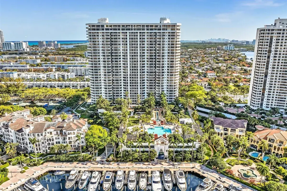 2000 Island Blvd # 1203, Aventura FL 33160