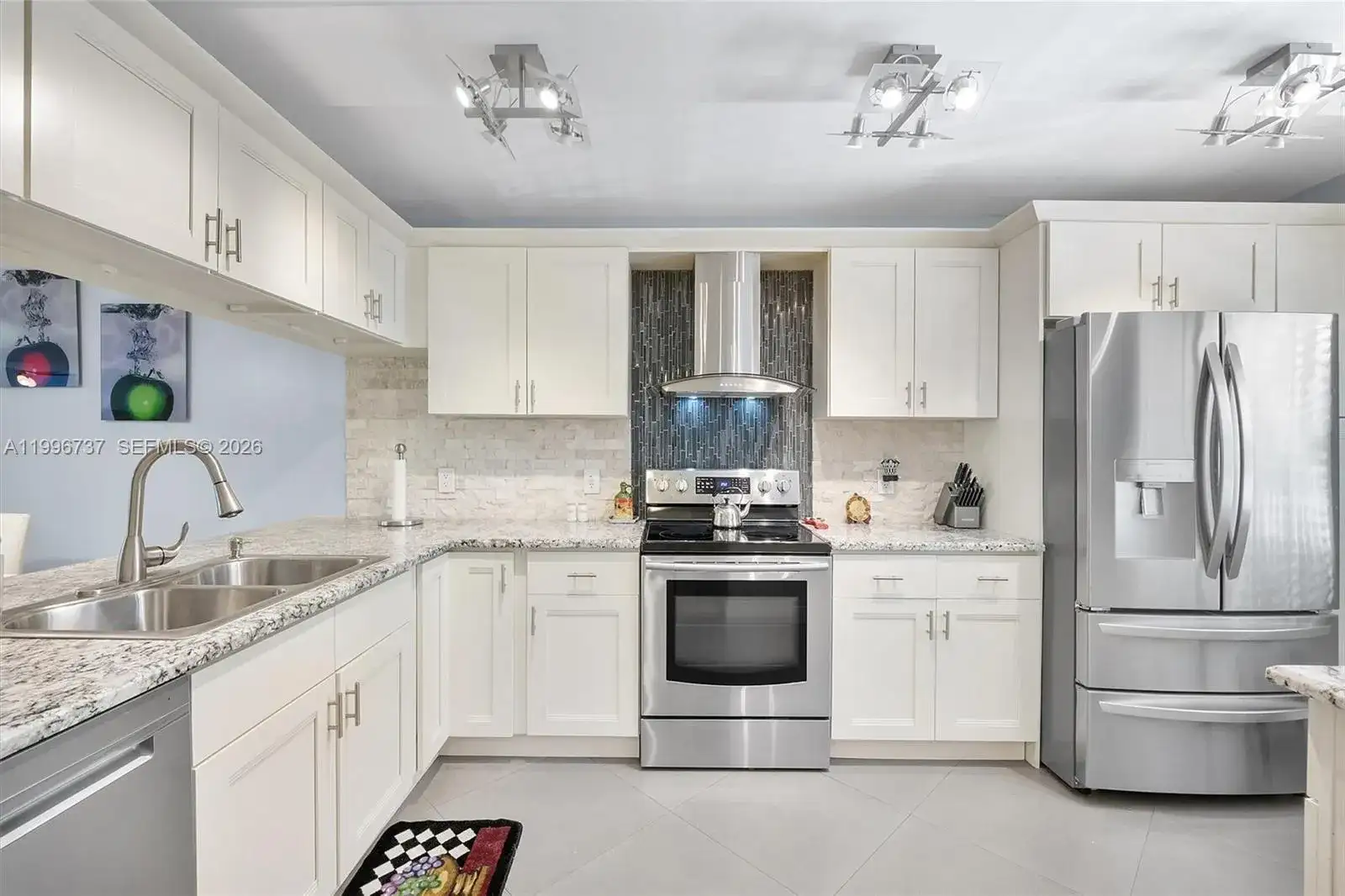 3503 Oaks Way # 308, Pompano Beach FL 33069 photo 2