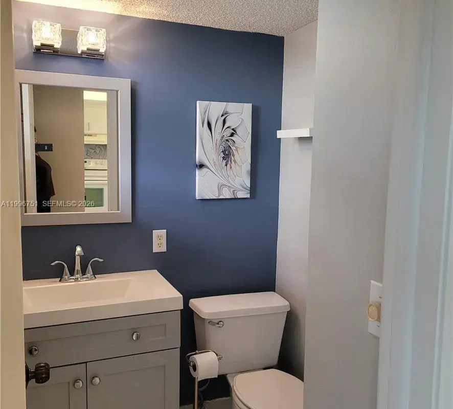 3774 Inverrary Blvd # 206P, Lauderhill FL 33319