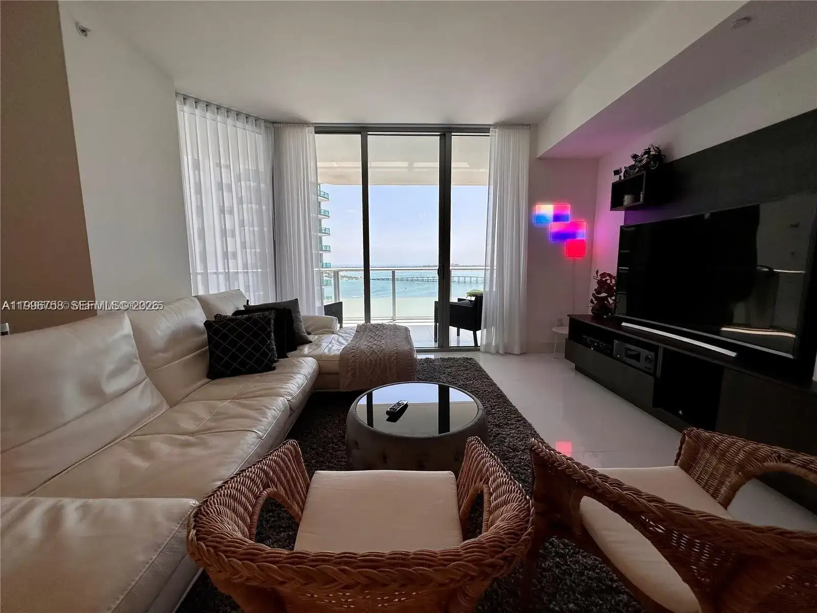 1300 Brickell Bay Dr # 3206, Miami FL 33131 photo 5