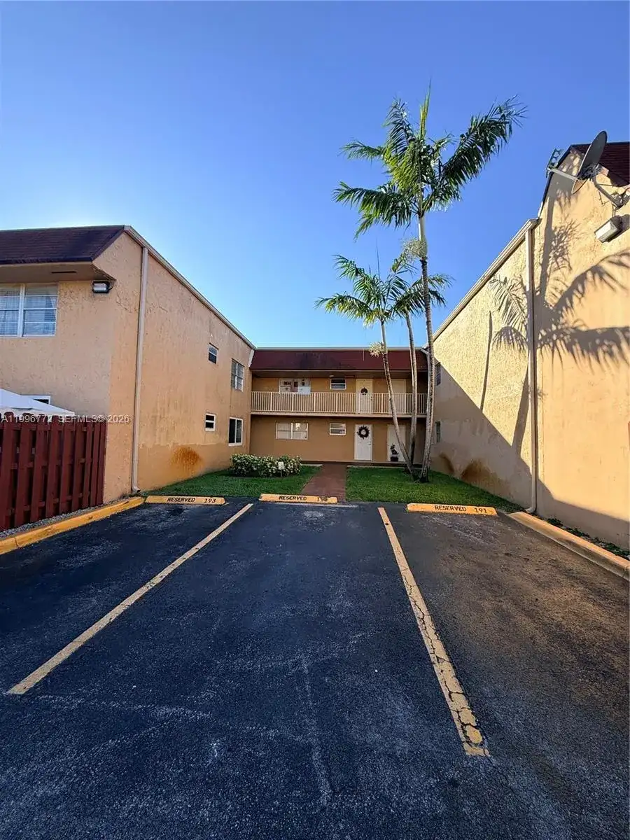 9972 SW 88th St # 1125, Miami FL 33176 photo 2
