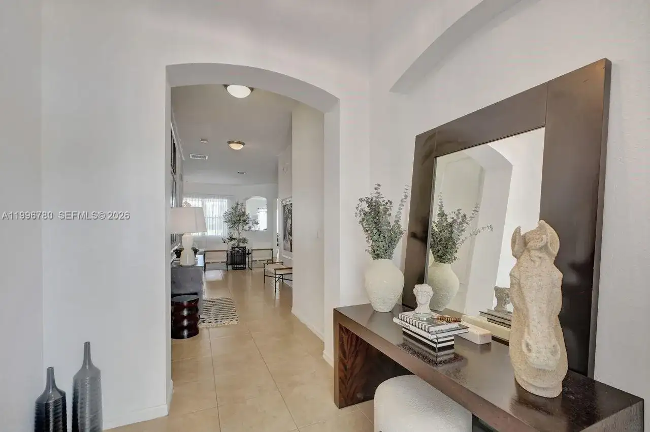 3982 W Whitewater Ave, Weston FL 33332 photo 5