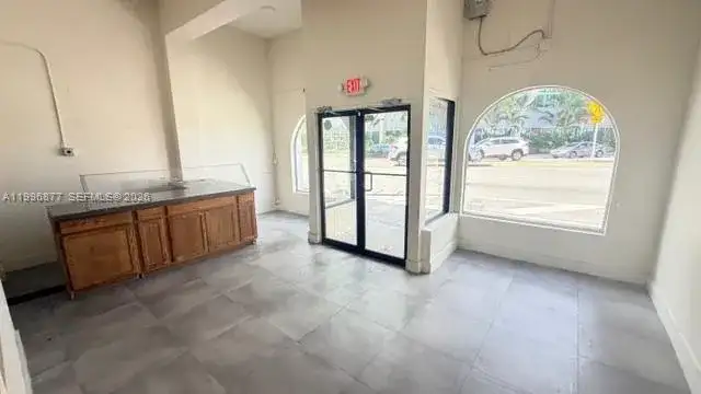 2606 SW 8th St, Miami FL 33135 photo 4