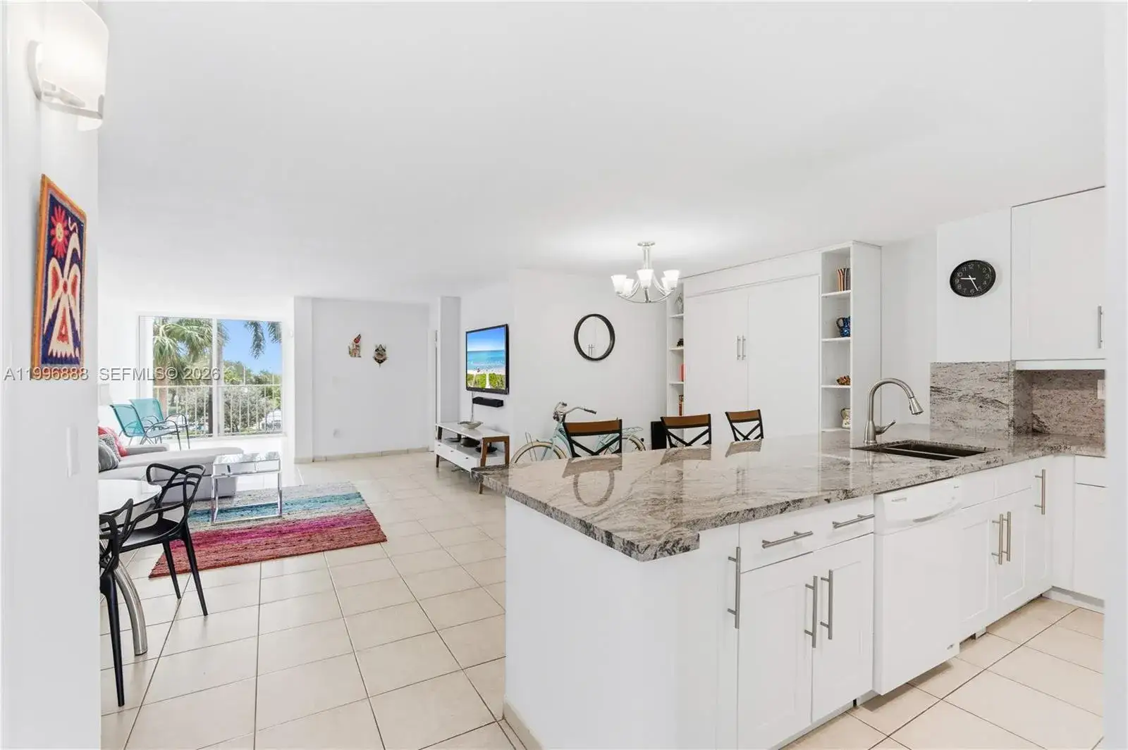 1 bedroom 1 bath Residential for sale at 6450 Collins Ave # 204, Miami Beach FL 33141
