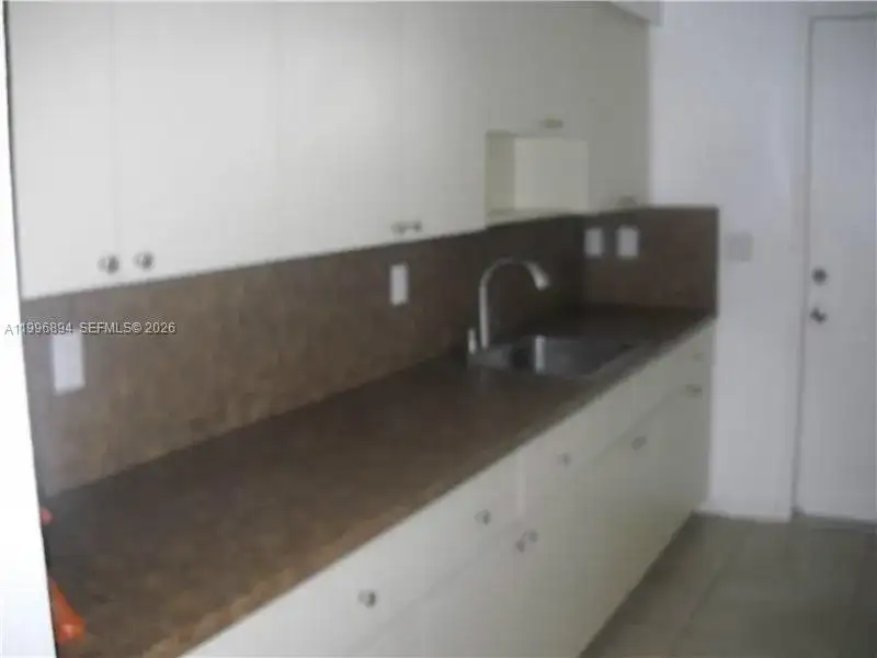 1040 92 ST # 3, Bay Harbor Islands FL 33154 photo 5