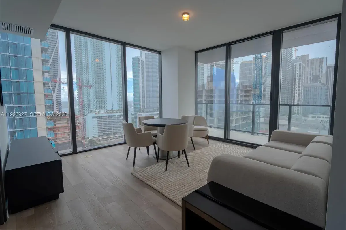 20 NE 11th st # 2308, Miami FL 33132