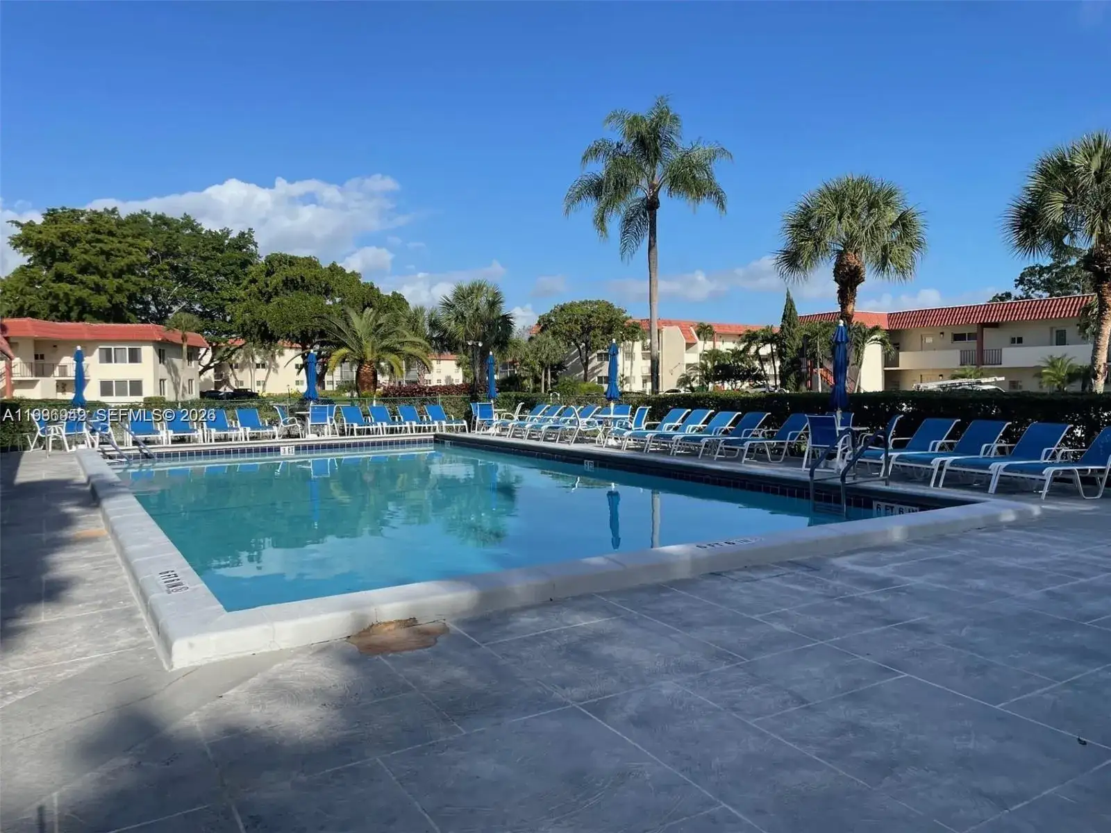 8940 S Hollybrook Blvd # 306, Pembroke Pines FL 33025