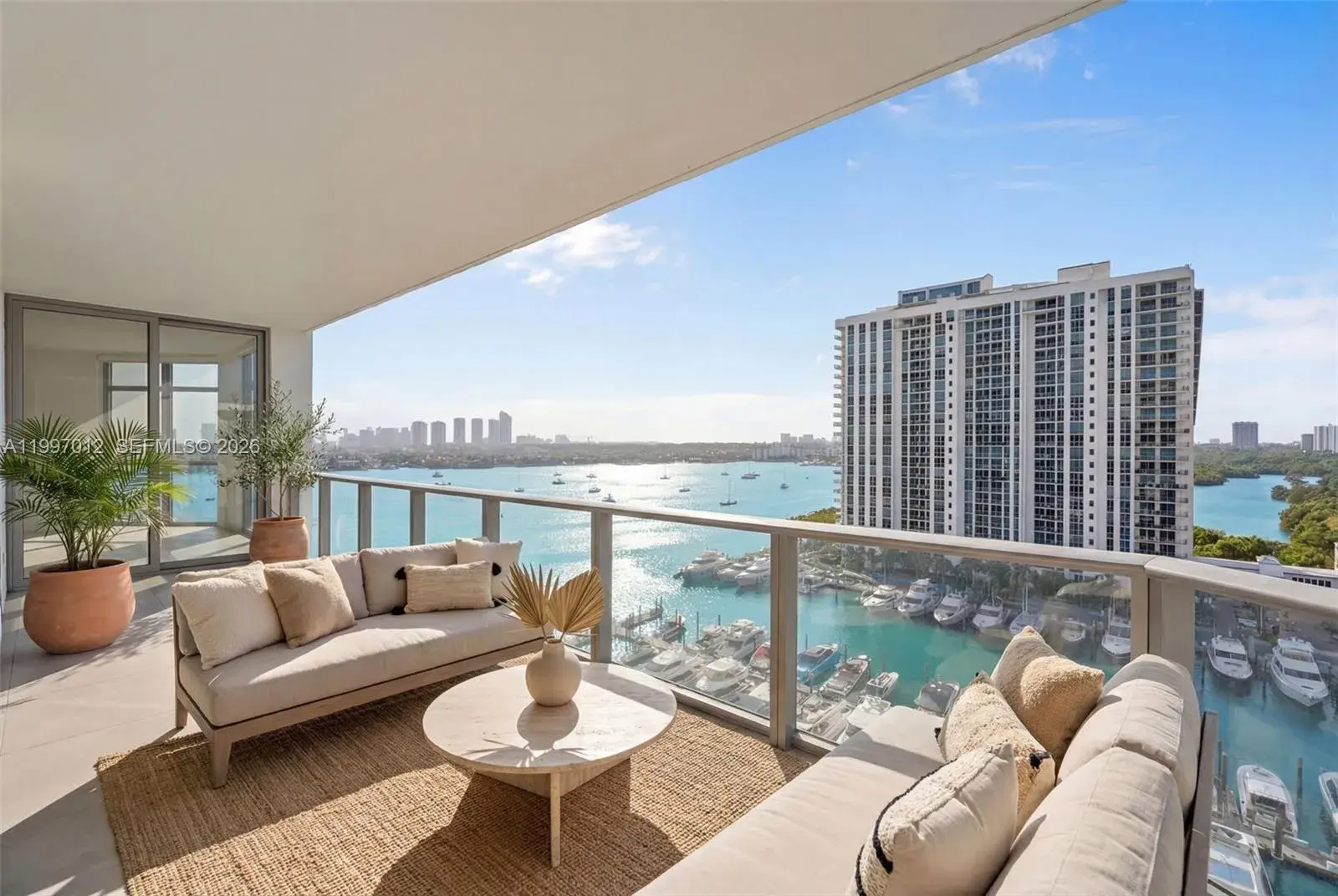 17301 Biscayne Blvd # 1401, North Miami Beach FL 33160