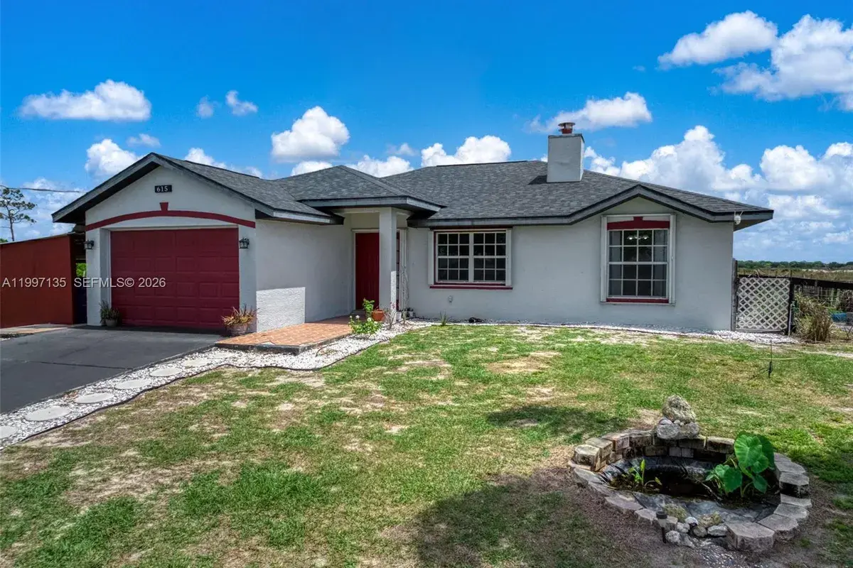 615 Graham Dairy Rd, Other City - In The State Of Florida FL 33960