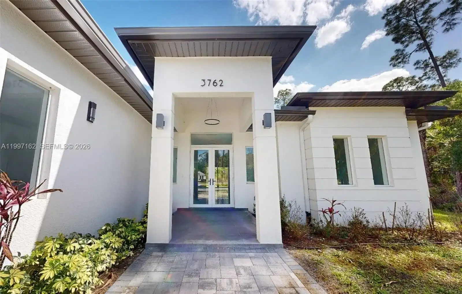 3762 32nd AVE SE, Naples FL 34117