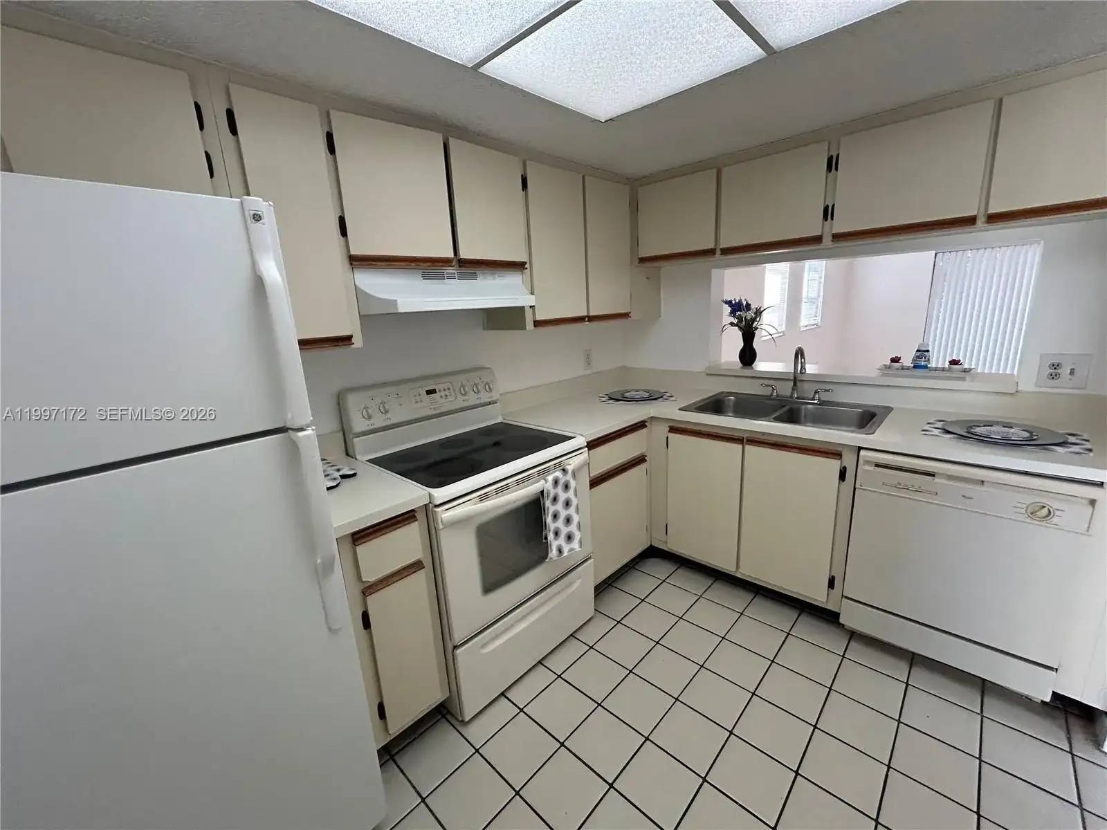 5200 NW 31st Ave # 160, Fort Lauderdale FL 33309 photo 2