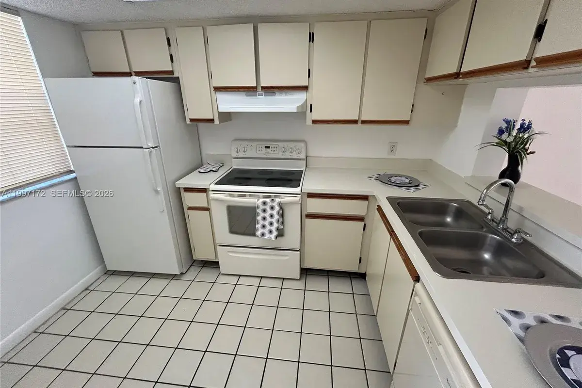 5200 NW 31st Ave # 160, Fort Lauderdale FL 33309
