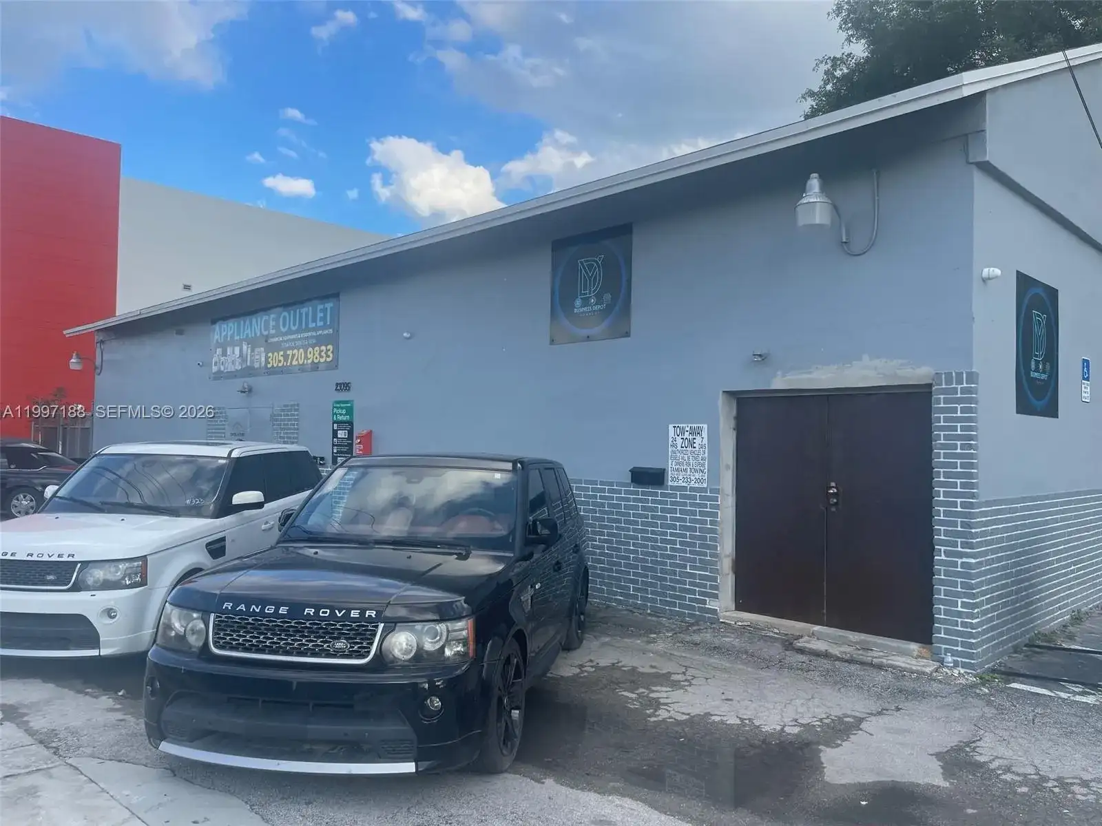23095 S Dixie Hwy, Miami FL 33170 photo 4