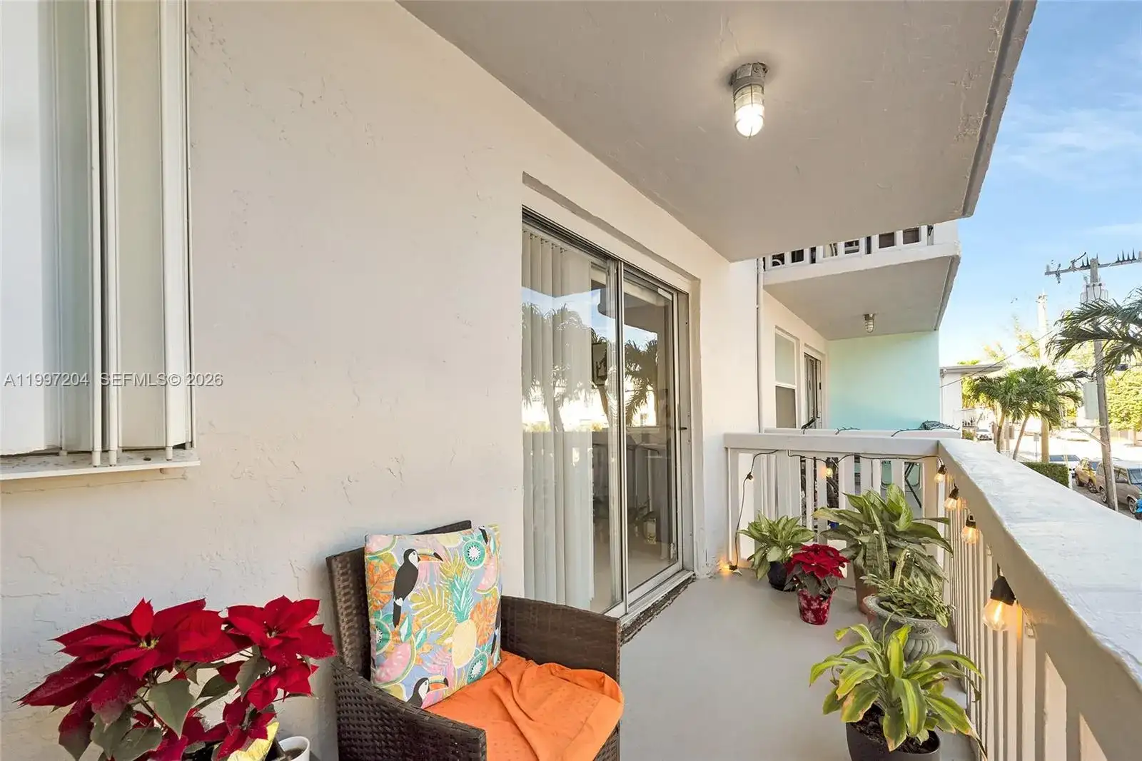 7620 Carlyle Ave # 204, Miami Beach FL 33141 photo 2