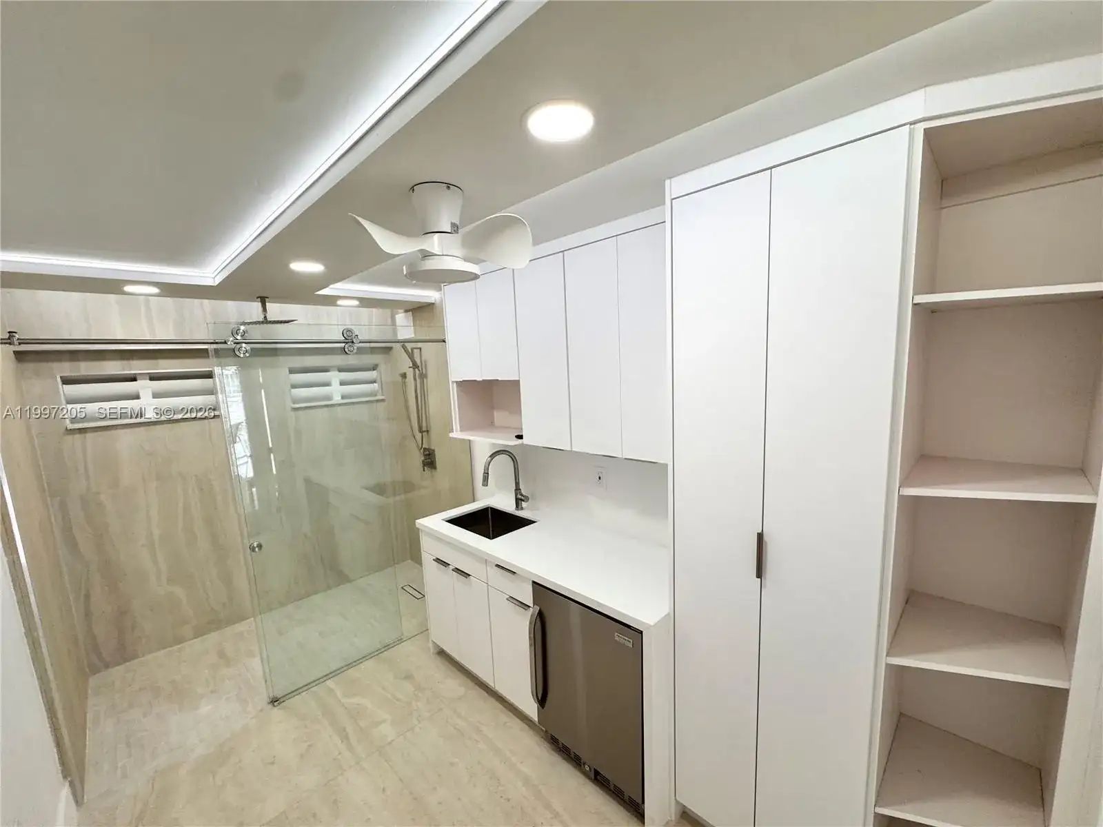 2899 Collins Ave # 6, Miami Beach FL 33140 photo 3