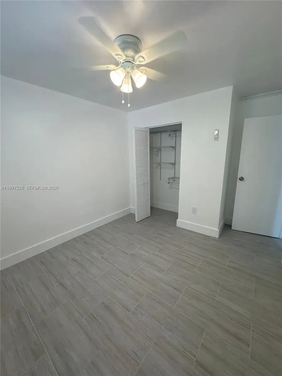 649 SW 7th St # 5, Miami FL 33130