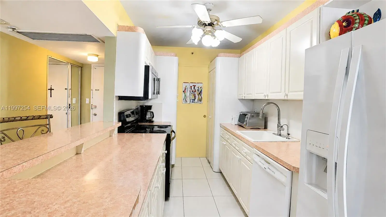 100 Lincoln Rd # 422, Miami Beach FL 33139