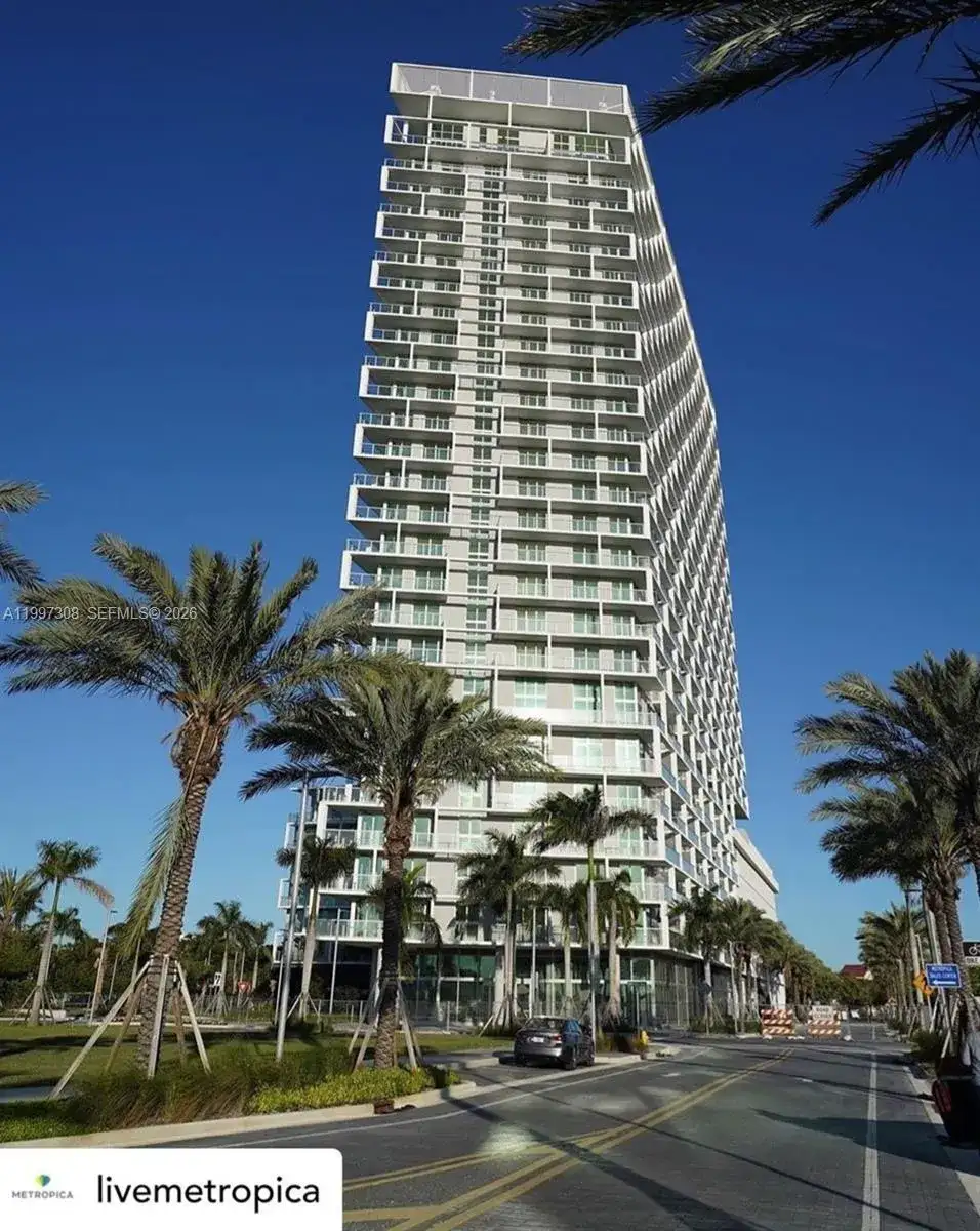 2000 Metropica Way # 505, Sunrise FL 33323 photo 4