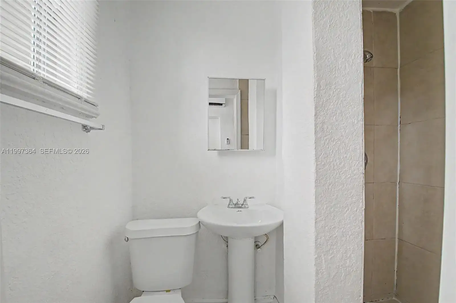 50 NW 79th St # 2, Miami FL 33150 photo 3