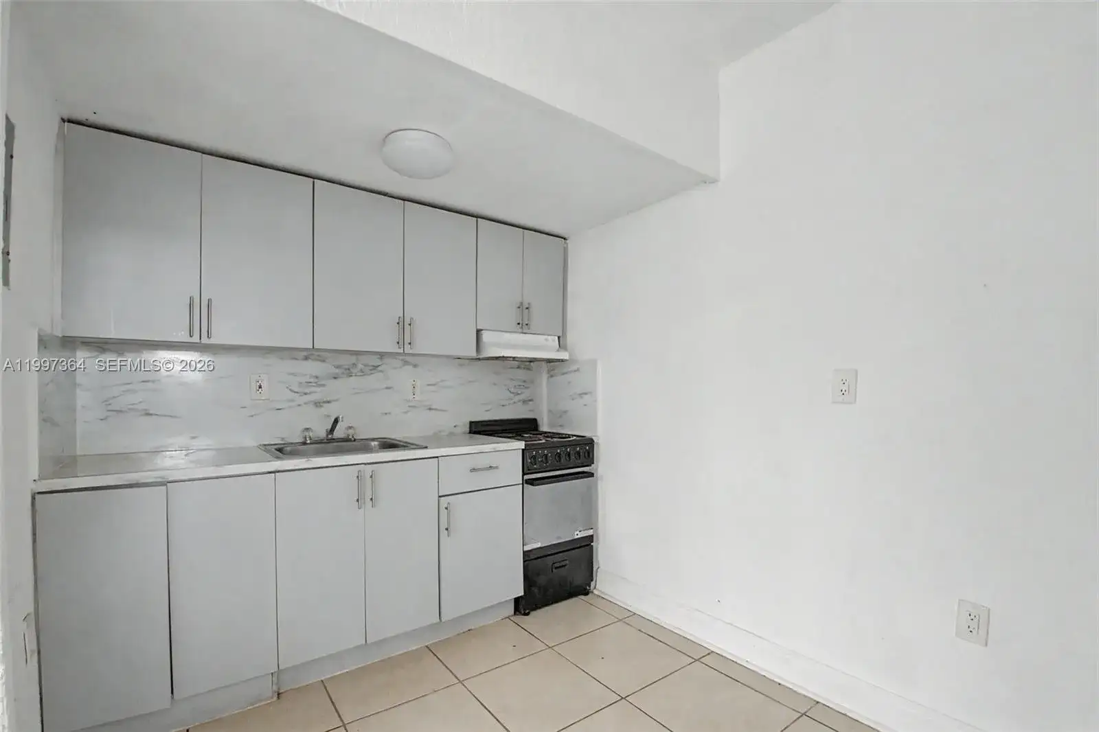 50 NW 79th St # 2, Miami FL 33150 photo 5