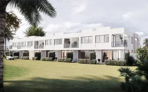 730 Cypress Grove Dr, Pompano Beach FL 33069