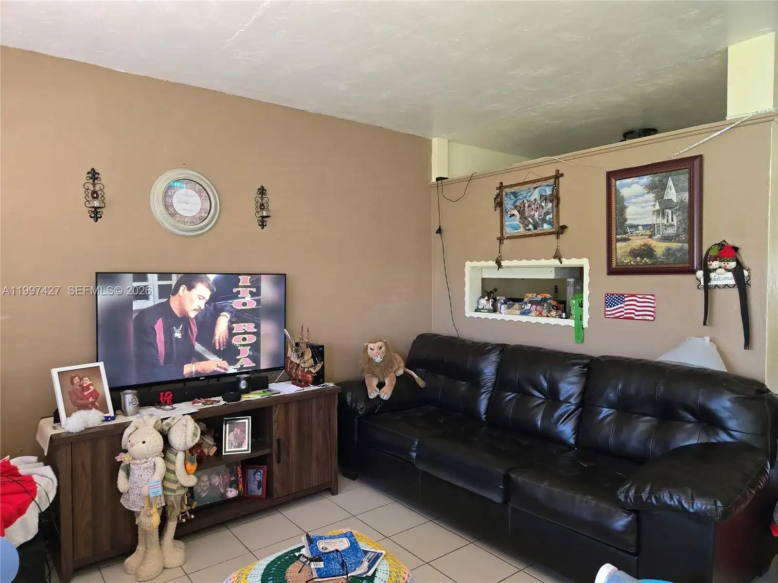 820 SW 11th Ave # 5B, Hallandale Beach FL 33009 photo 2