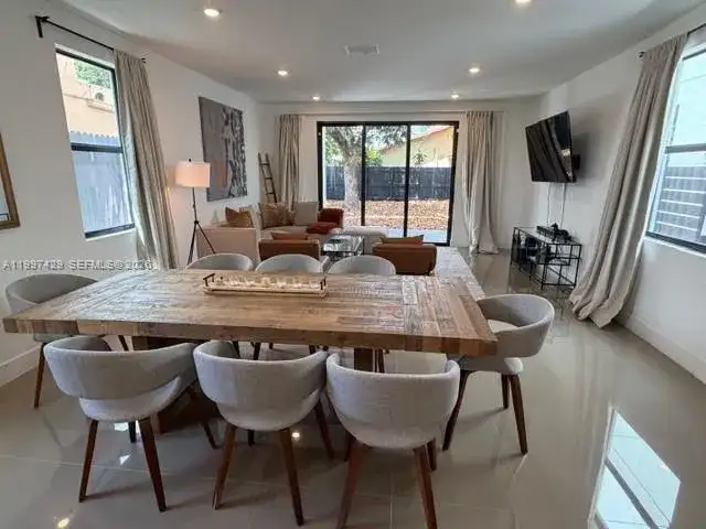 3645 SW 3 st, Miami FL 33135 photo 3
