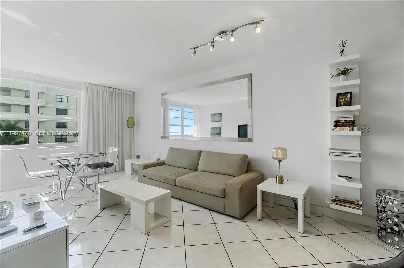 100 Lincoln Rd # 638, Miami Beach FL 33139 photo 3
