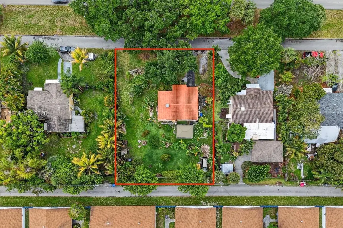 1601 N 16th Ct, Hollywood FL 33020