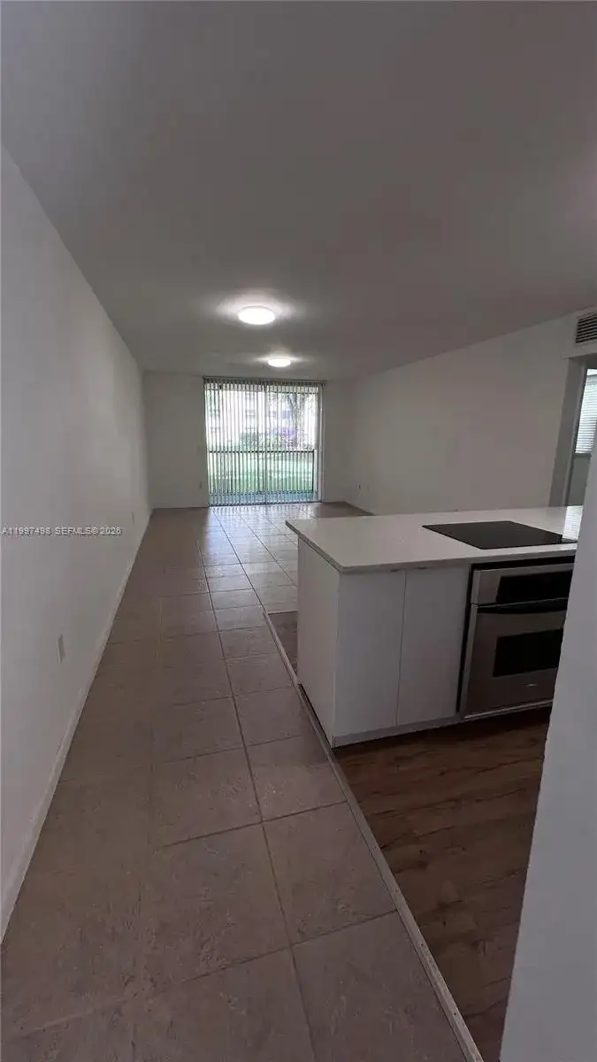 8215 Lake Dr # 108, Doral FL 33166 photo 3