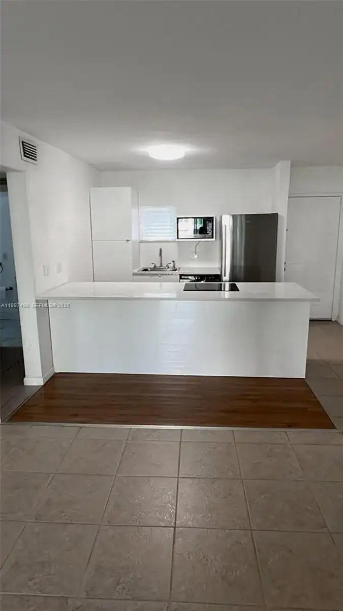 8215 Lake Dr # 108, Doral FL 33166 photo 4