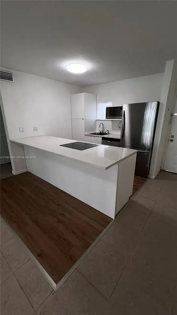 8215 Lake Dr # 108, Doral FL 33166 photo 5