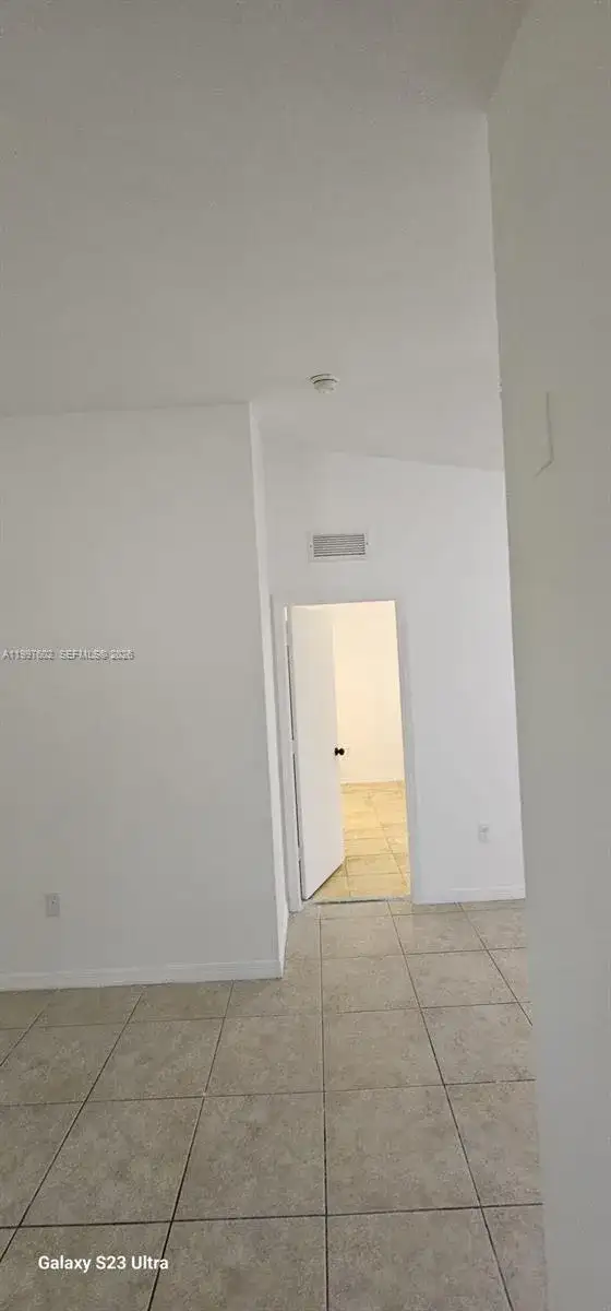 935 NE 33rd Ter # 204, Homestead FL 33033 photo 2