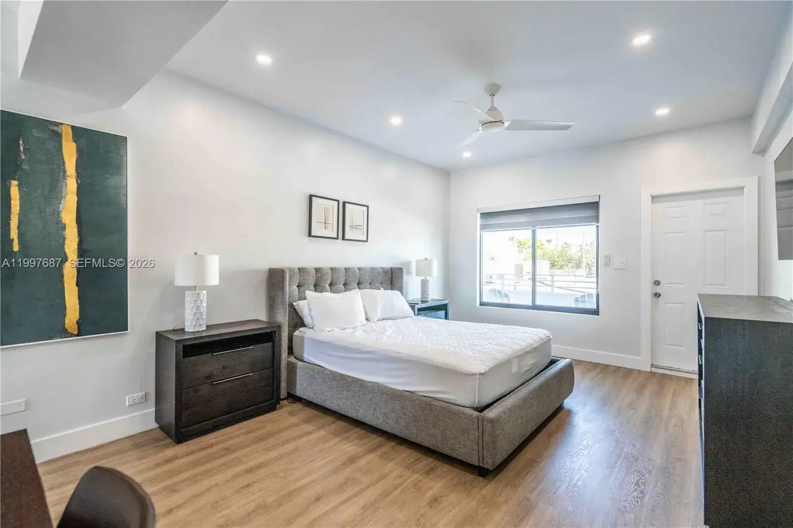 1191 71st St # 4, Miami Beach FL 33141 photo 2